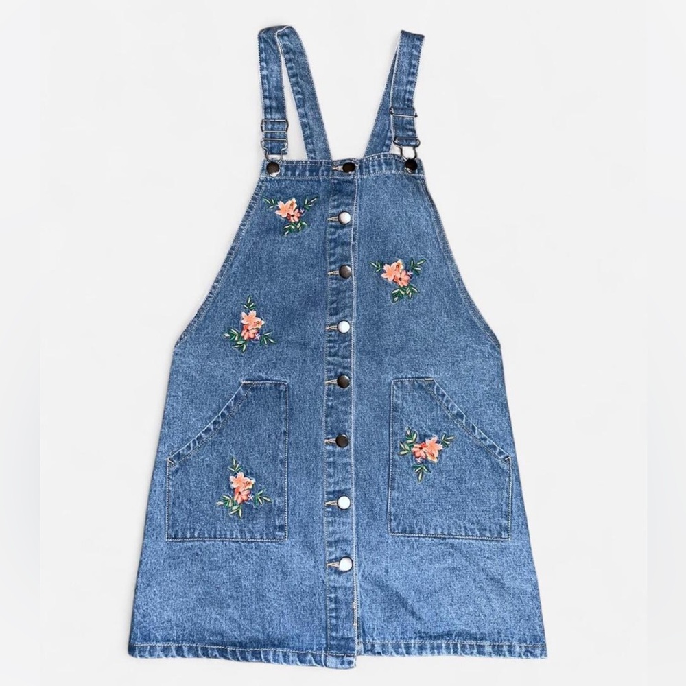 rue 21 denim dress Floral Embroidered Blue Overall Mini With Pockets Size S NWT Gender Reveal Dress | fit and simplicity 30SUMMER2026 Color:tan Wrap dress